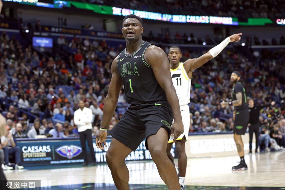 他都展现出 他都展现出